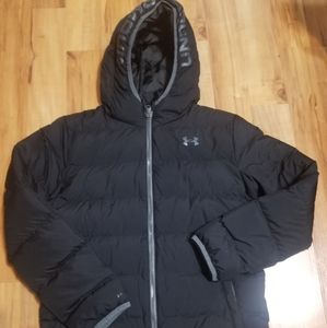 BOYS XL PUFFER BLACK UNDER ARMOUR JACKET